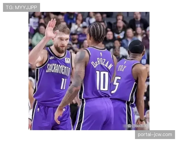 国王队赫尔特关键时刻命中三分 客场逆转取胜