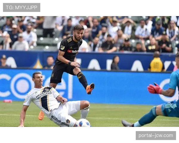 休斯顿迪纳摩中场控制力评估,面对洛杉矶FC高压逼抢的应对策略