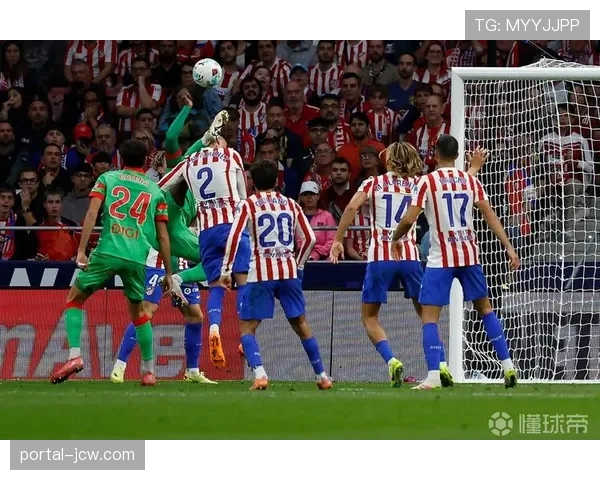 西蒙尼防守密不透风哲学延续,马竞后防双保险希门尼斯萨维奇